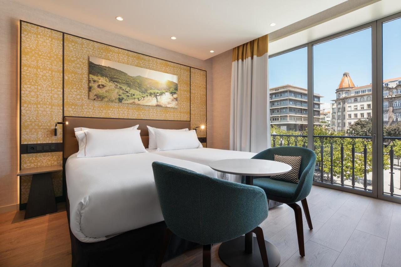 Eurostars Aliados Hotel Porto Bagian luar foto